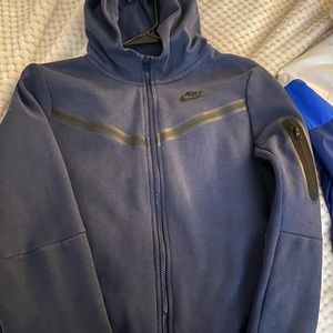 Boys Large NIKE TECH jacket